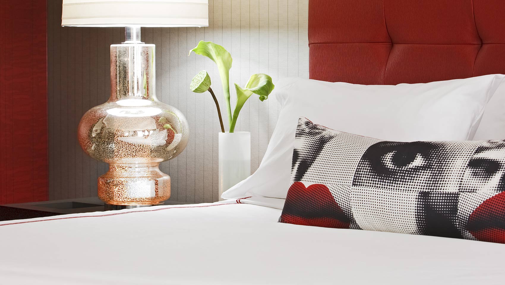 rouge guest room