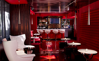 bar rouge